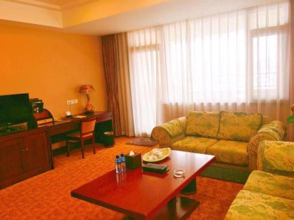 Yantai Golden Gulf Hotel Exterior foto