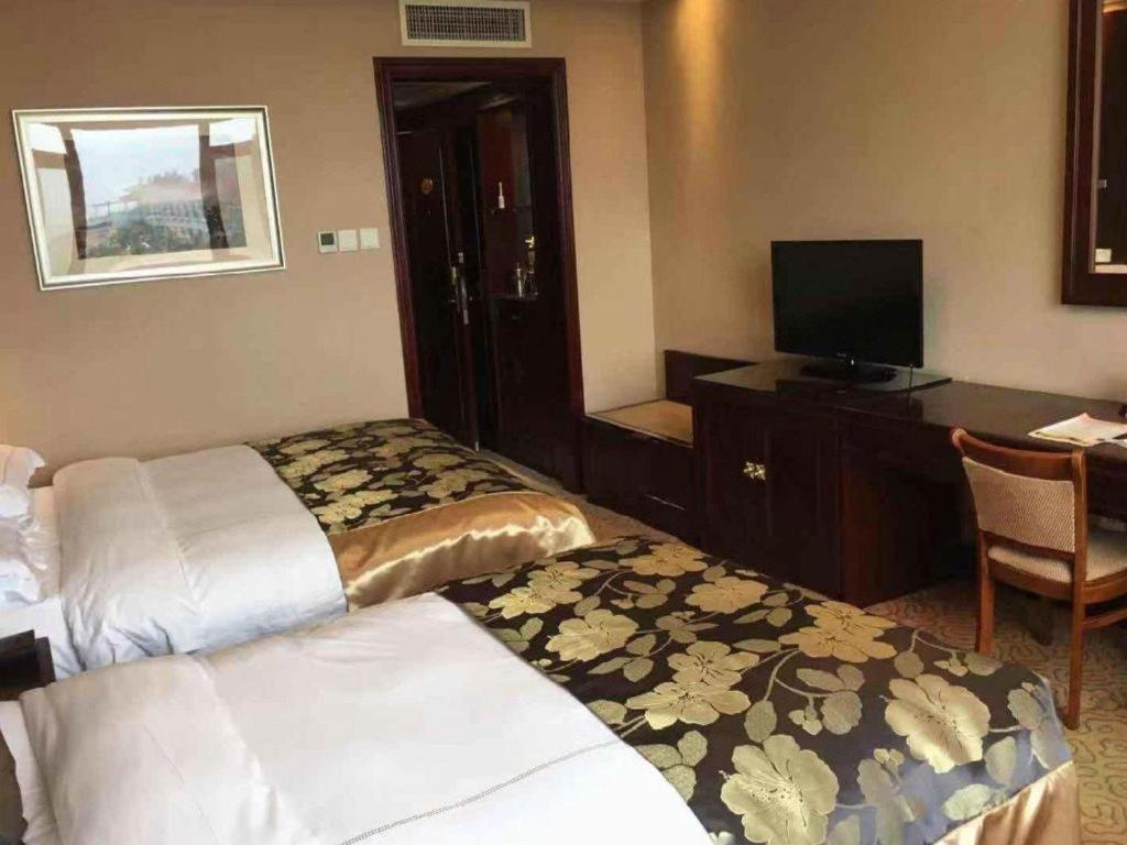 Yantai Golden Gulf Hotel Exterior foto
